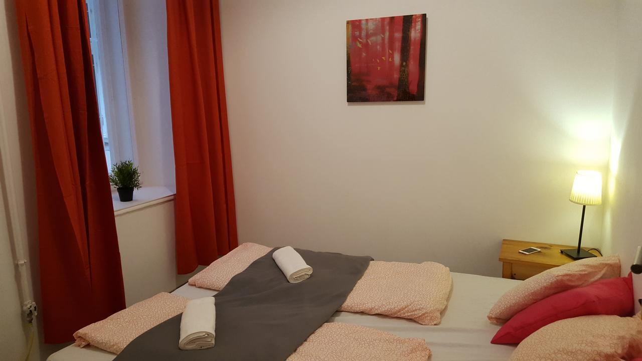 Michael Apartment With 2 Rooms Near Gozsdu Udvar Budapest Eksteriør billede